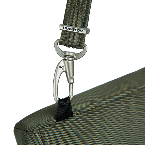 16743045_420 16743045_420